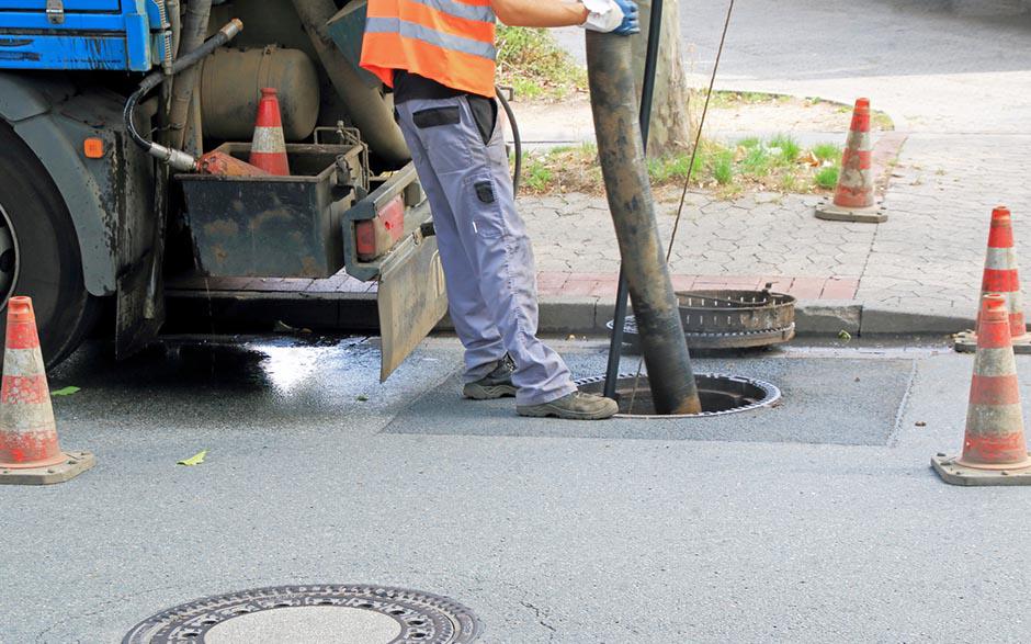comment déboucher canalisation wc Thiais